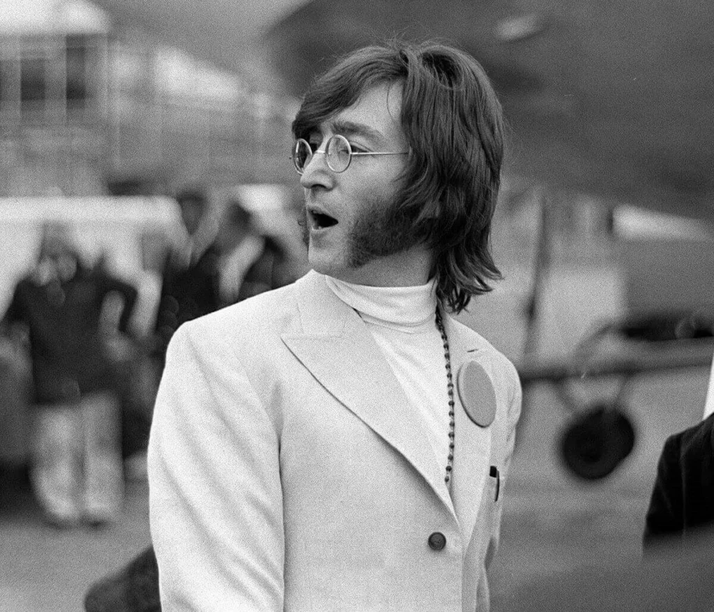 John Lennon Made Sure George Harrison Got to Write the B-Side of The Beatles’ ‘The Ballad of John and Yoko’